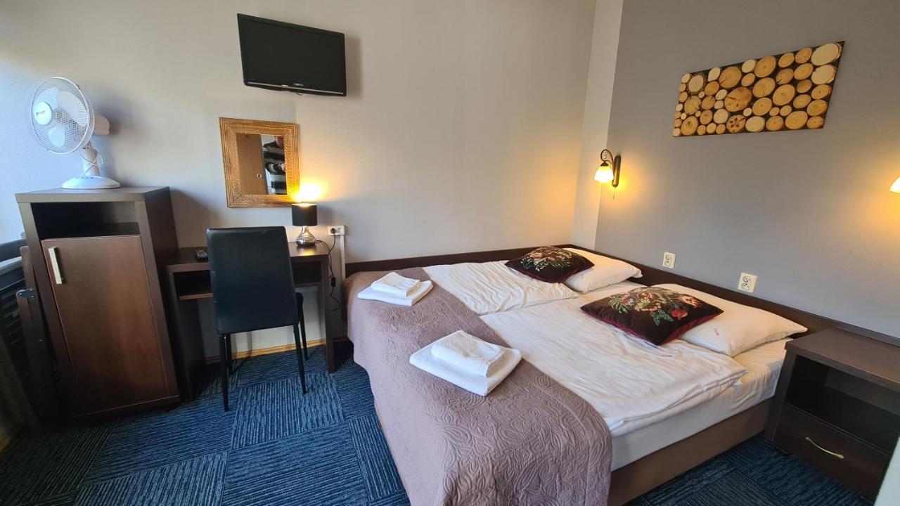 H&R Polaris Szczawnica Bed and Breakfast Eksteriør billede